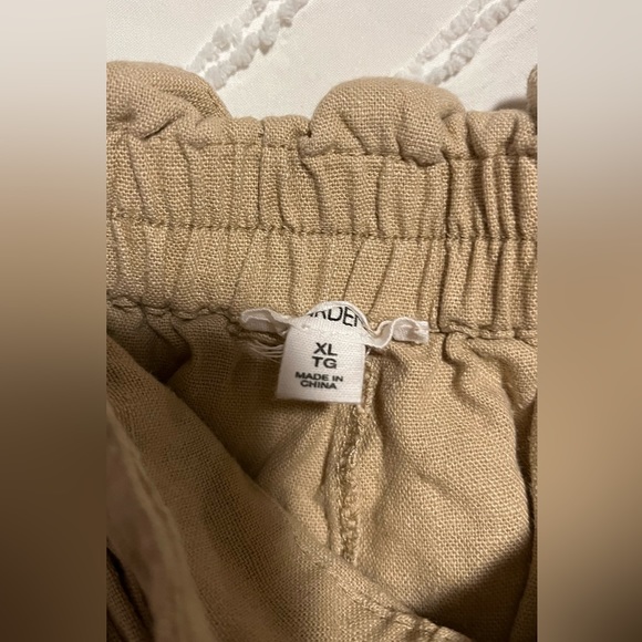 Khaki Shorts - Picture 2 of 2